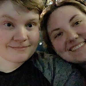 Meet your Posher, Robyn